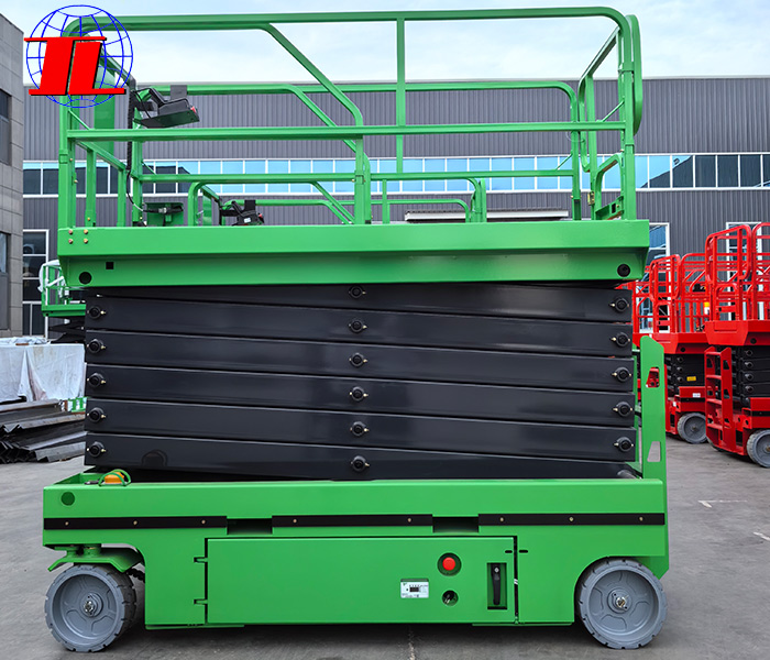 河南自行走升降机